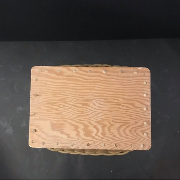 Rattan basket 11” tall - Picture 5 of 6